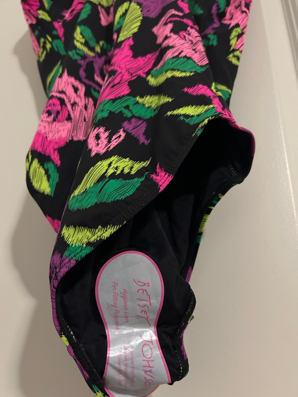 NEW! Betsey Johnson Floral Print Swim Suit 1 pc Swim Sz L - Picture 5 of 11